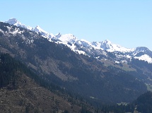 Jaunpass: 